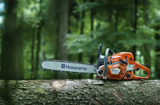 Tronçonneuse Husqvarna 562 XP Mark II - 3/8 - 1,5mm - 50cm - 59,8 cm3 - 5,9 kg