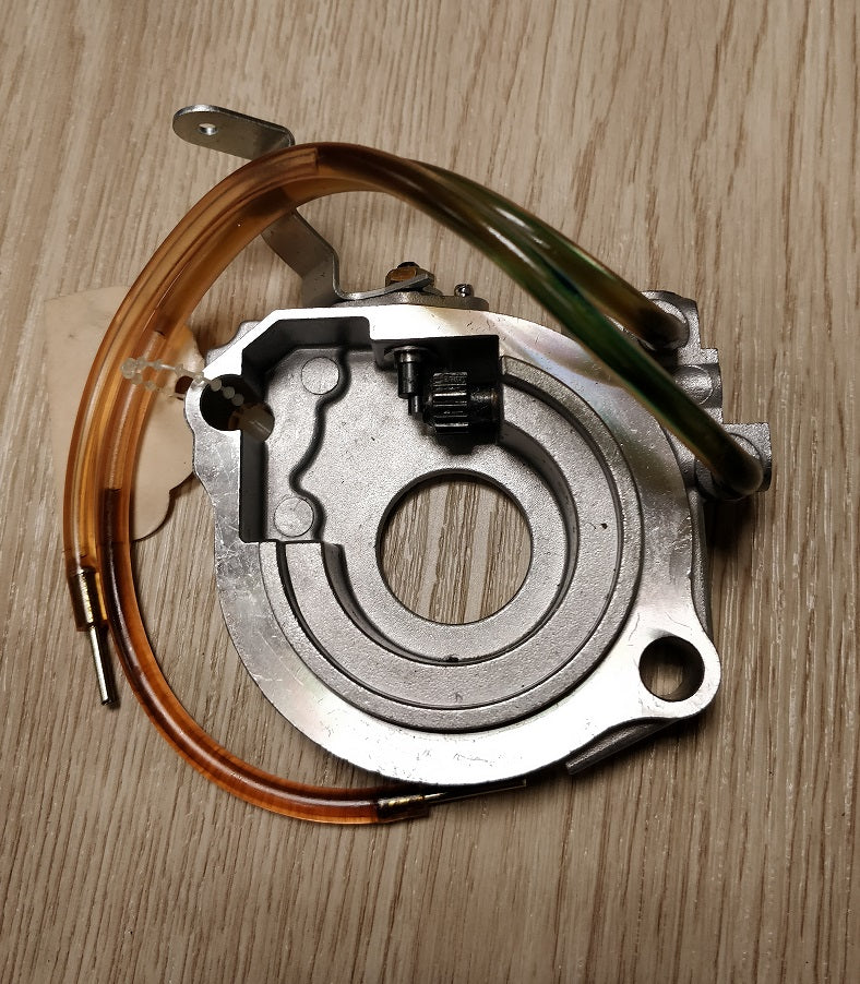 Pompe à Huile Lawn Boy / Toro 684275