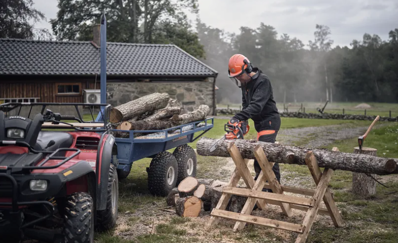 Tronçonneuse à batterie Husqvarna 435i