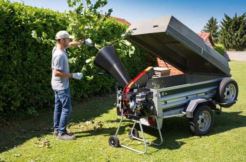 Broyeur de végétaux Oleo Mac OMB R6