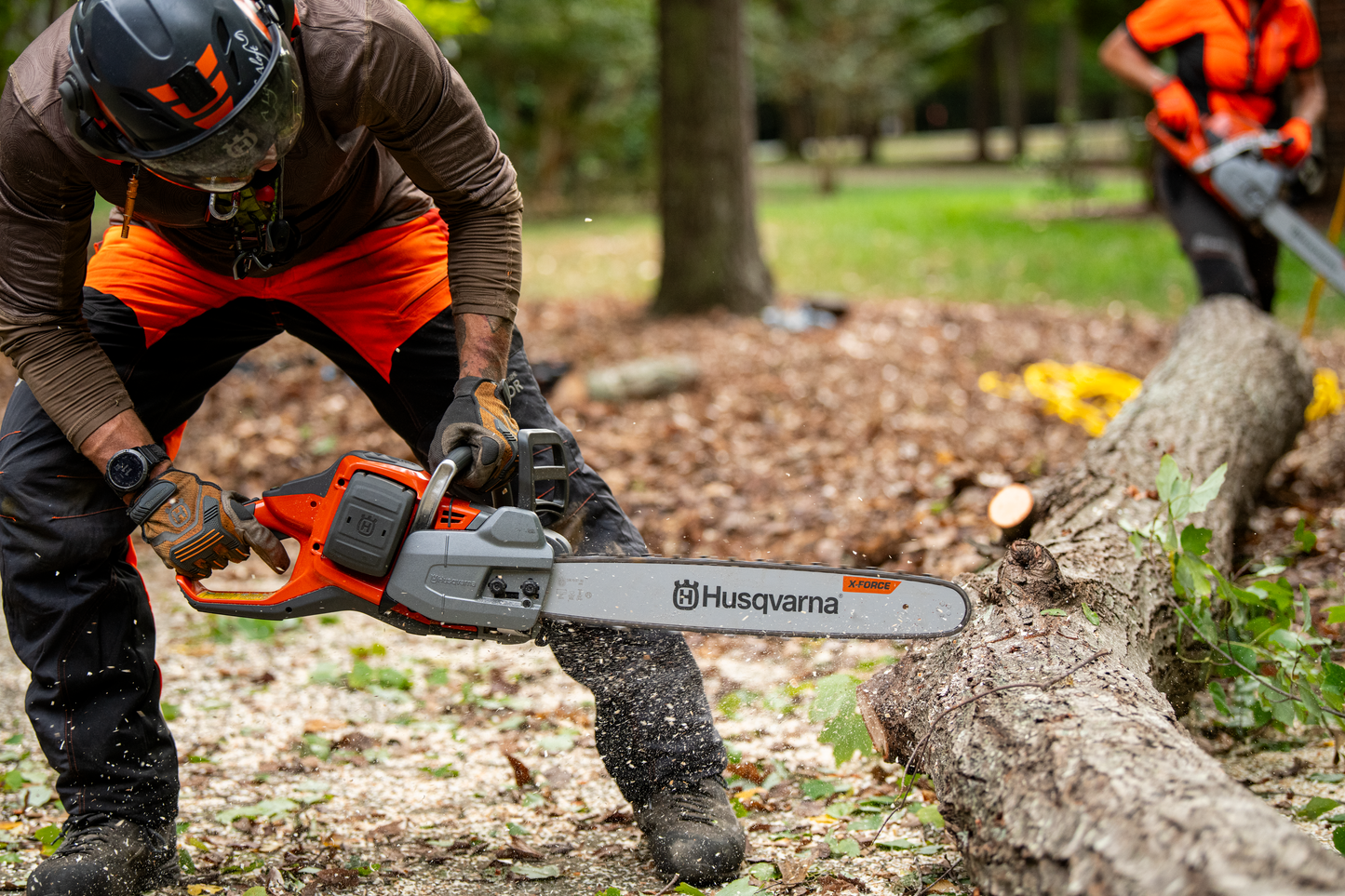 Tronçonneuse professionnelle à batterie Husqvarna 550iXP