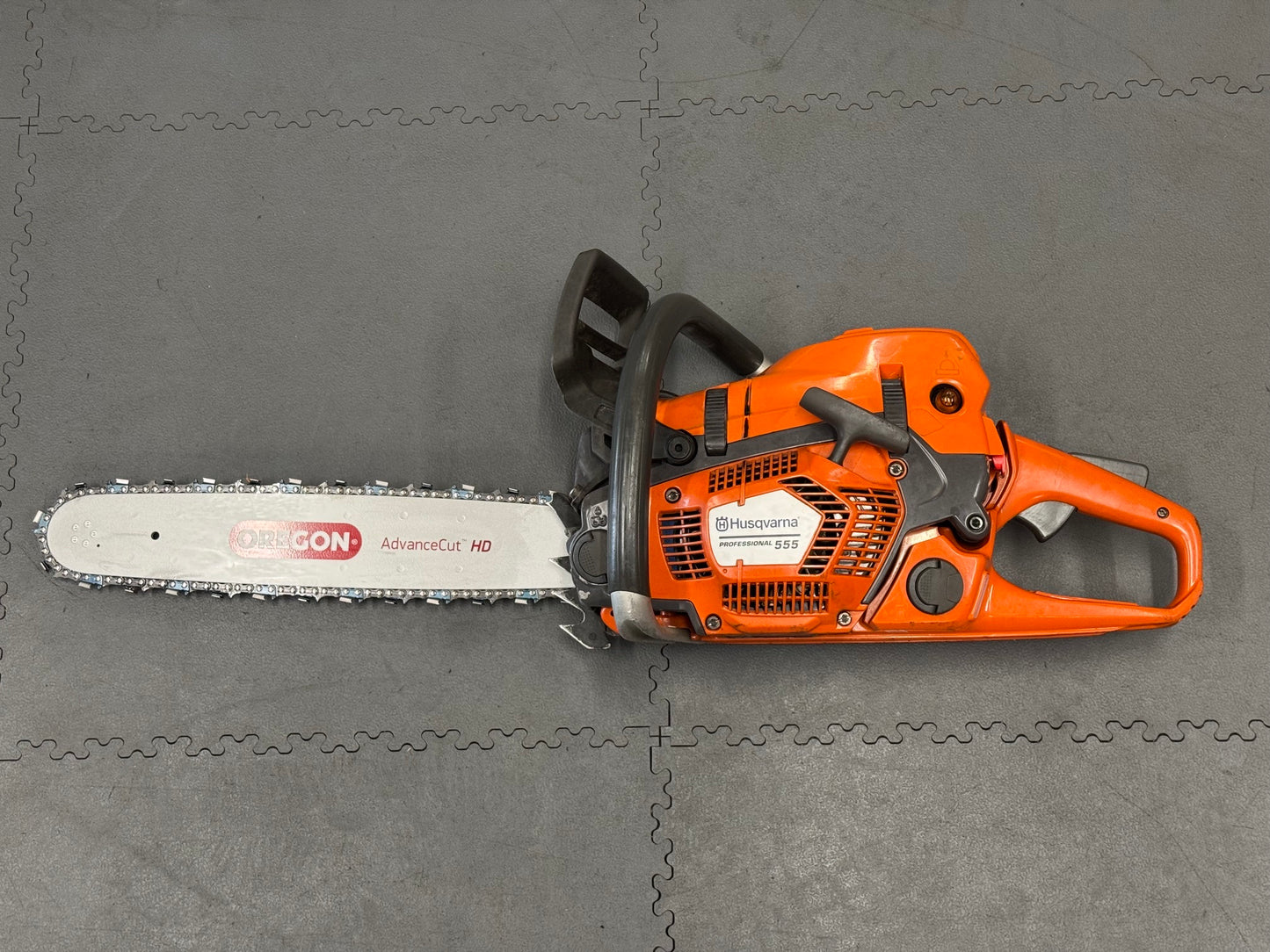 Tronçonneuse Husqvarna 555 - OCCASION