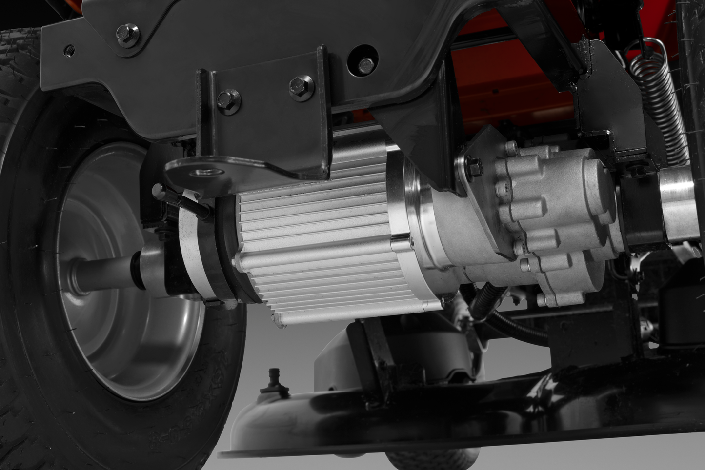 Tracteur tondeuse Husqvarna TS100i - éjection latérale - coupe 95cm - électrique Li-Ion 48V 2kW / 40Ah