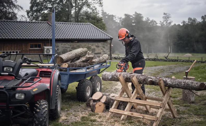 Tronçonneuse à batterie Husqvarna 340i