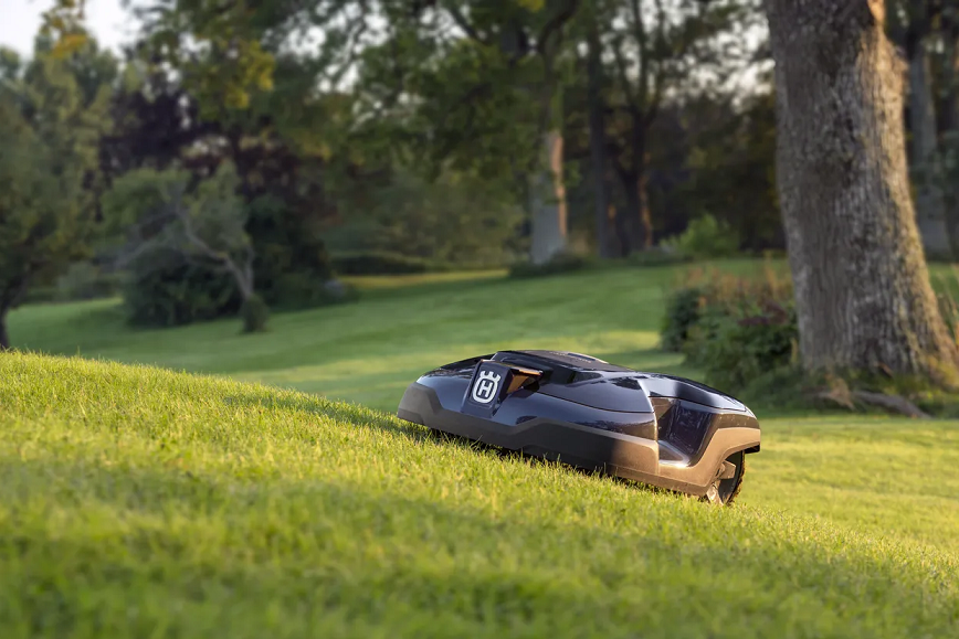 Robot tondeuse Husqvarna Automower 310 Mark II - Surface max 1000m2 - Pente max 40% (22°)