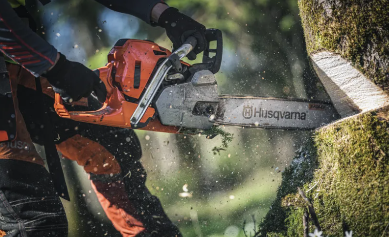 Tronçonneuse Husqvarna 572 XP - 3/8 - 1,5mm - Guide 50cm - 70,7 cm3 - 6,6 kg
