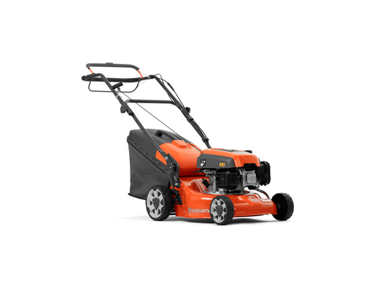 Tondeuse Husqvarna LC140SP - 123cm3 - tractée - carter acier 40cm - ramassage