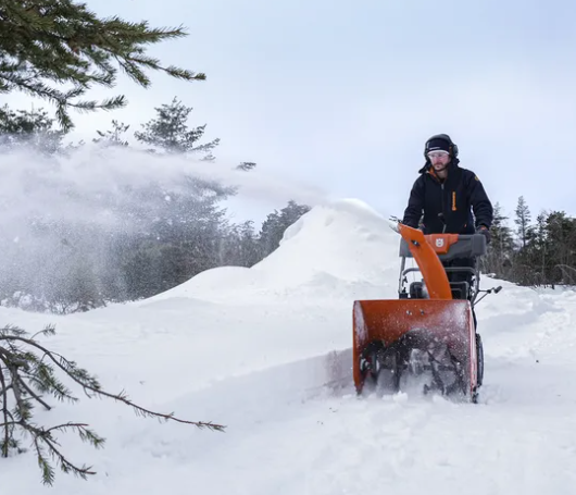 Fraise à neige Husqvarna ST124