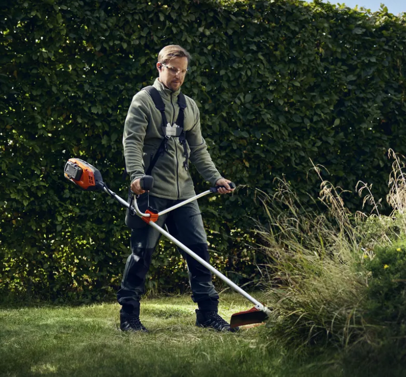 Débroussailleuse à batterie Husqvarna 325iR